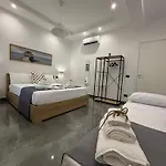 Apartmán Louis Helen Neapol