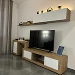 Louis Helen Apartmán *