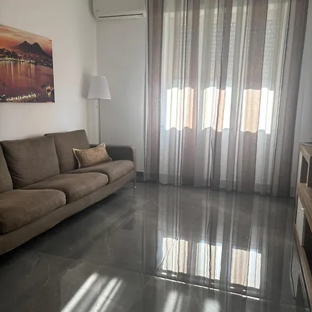 Louis Helen 아파트