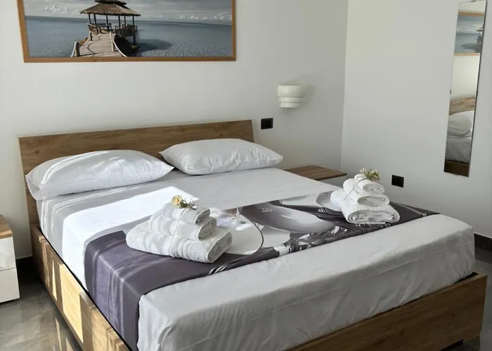 Louis Helen 나폴리