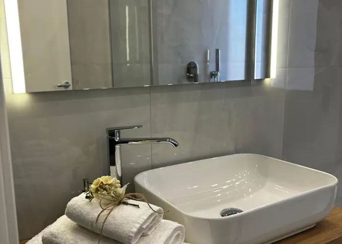 Louis Helen 아파트