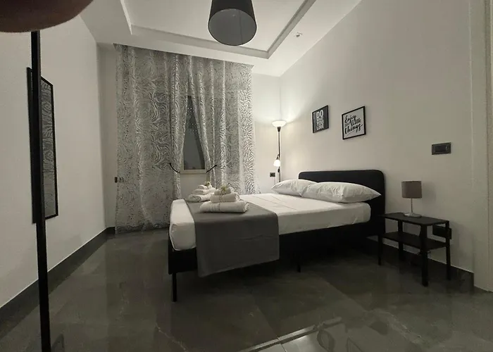 Louis Helen 아파트