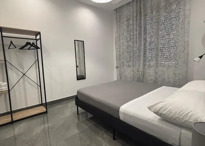 아파트 Louis Helen *